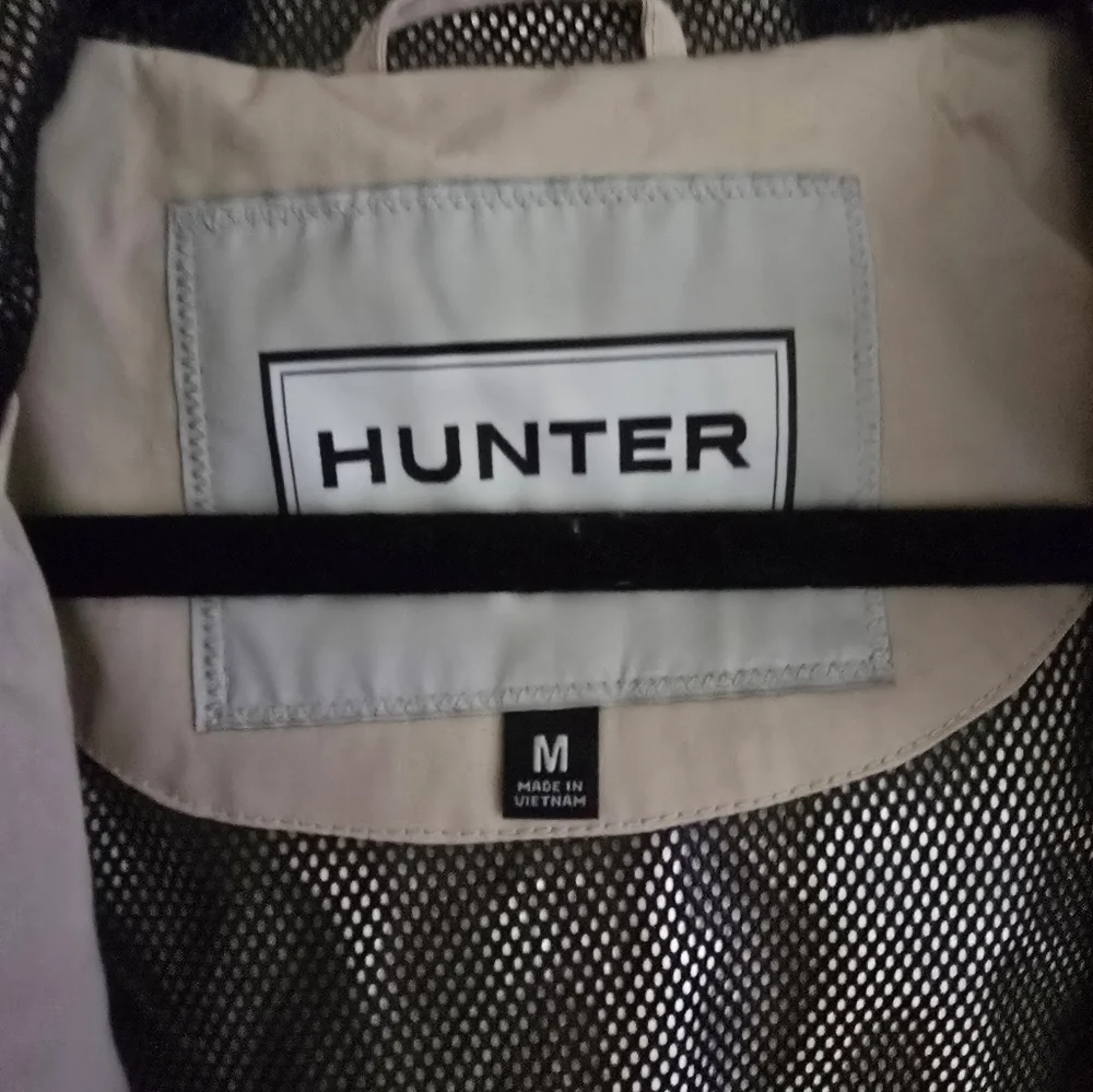 Womens HUNTER Rain Jacket Beige NWT - Picture 8 of 10